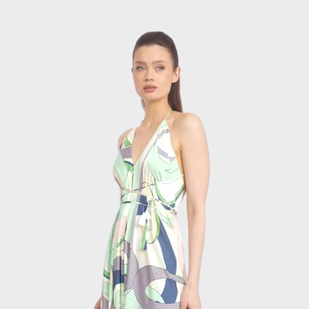The Freedom of Fluid Design: Effortless Everyday Poise