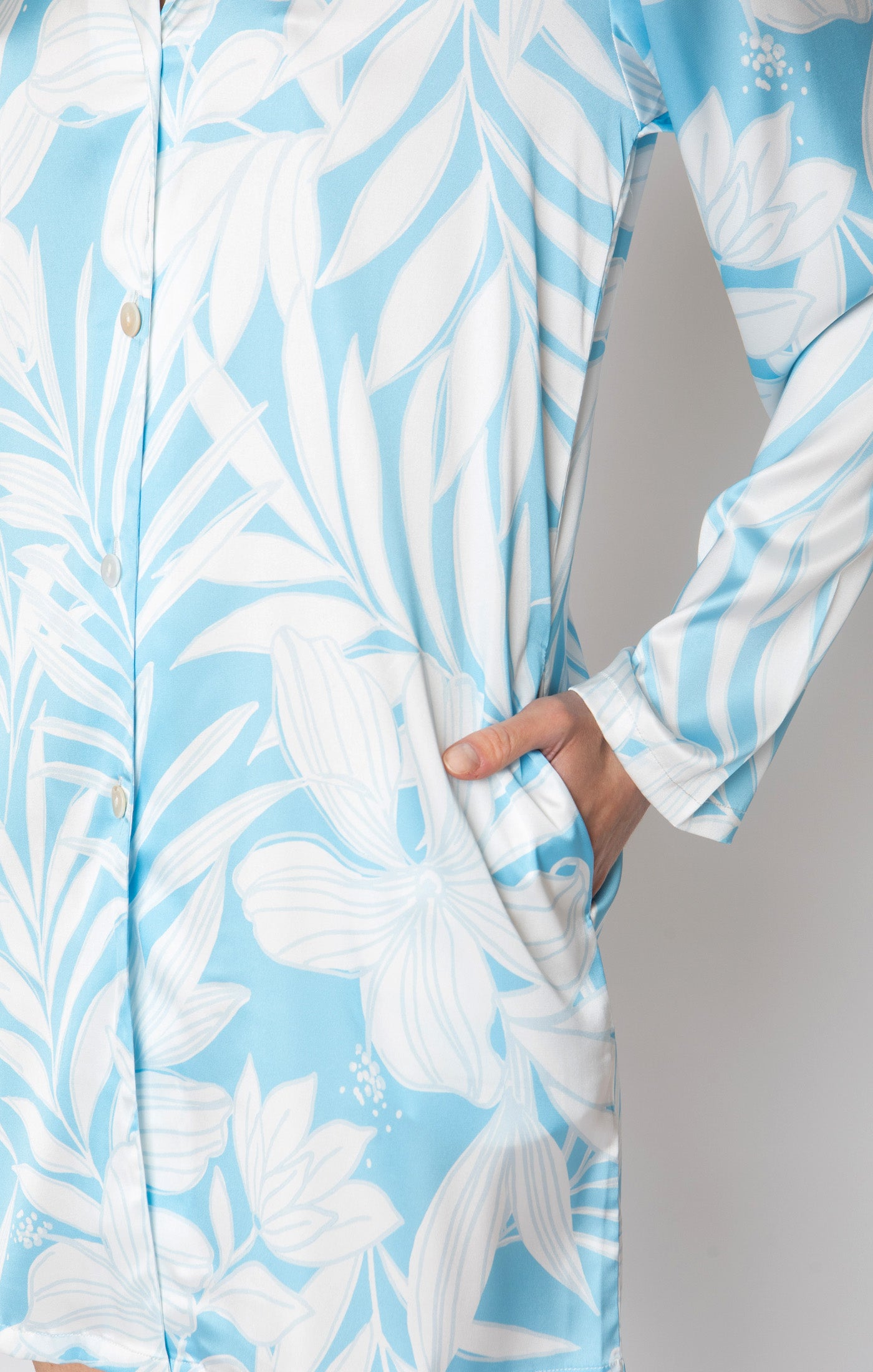 Blue Hawaii Boyfriend Shirt