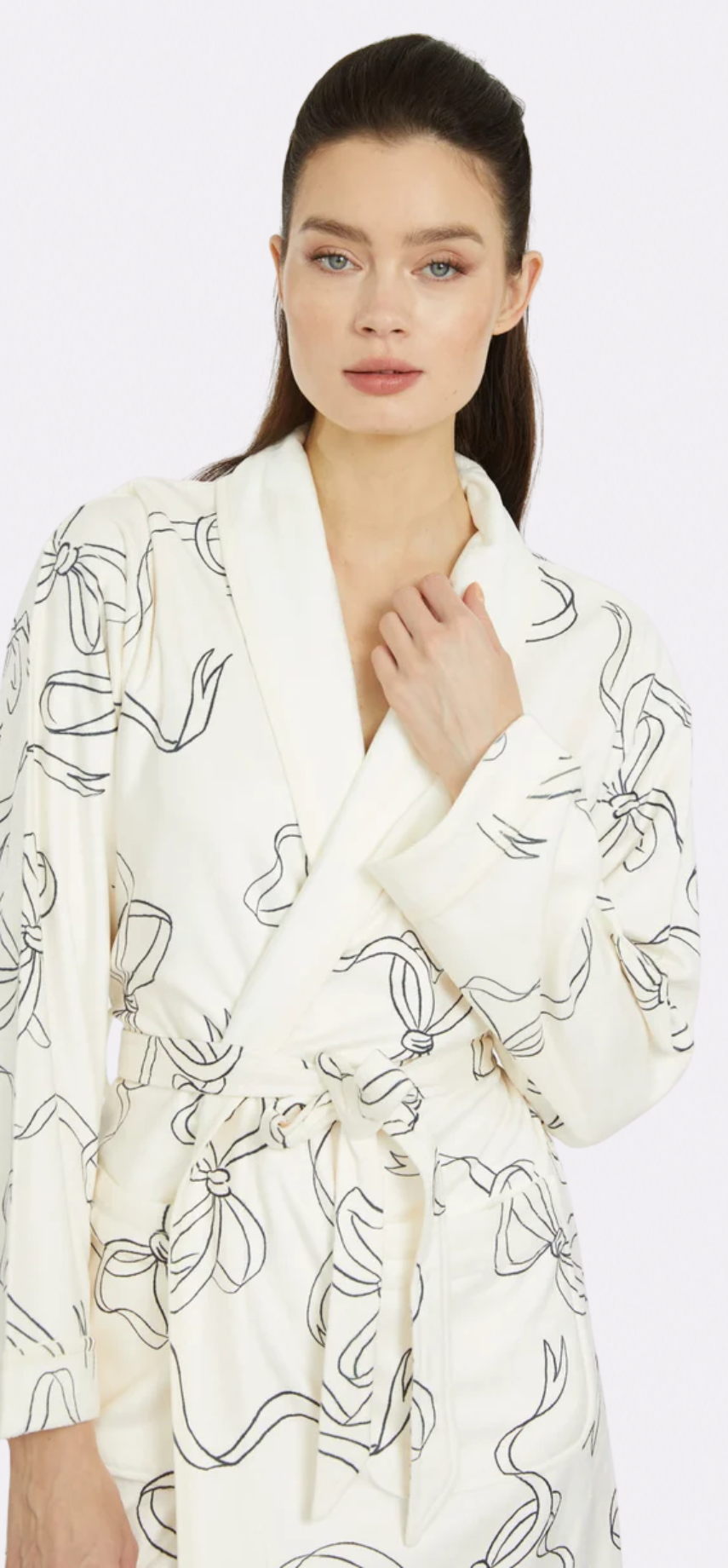 Bow White Long Robe