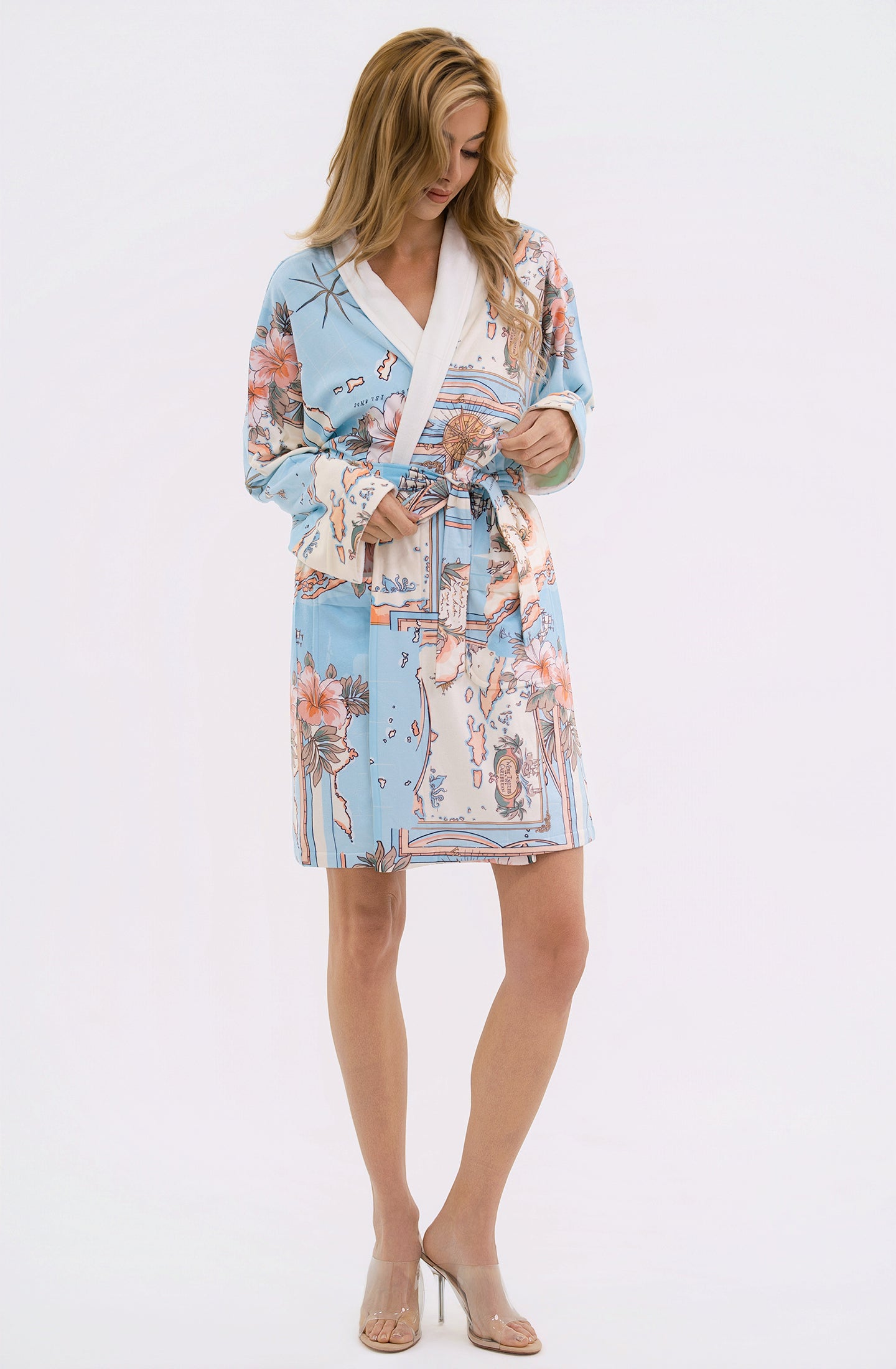 Les Îles Caraïbes Short Robe | Luxury Tropical Resort Robe