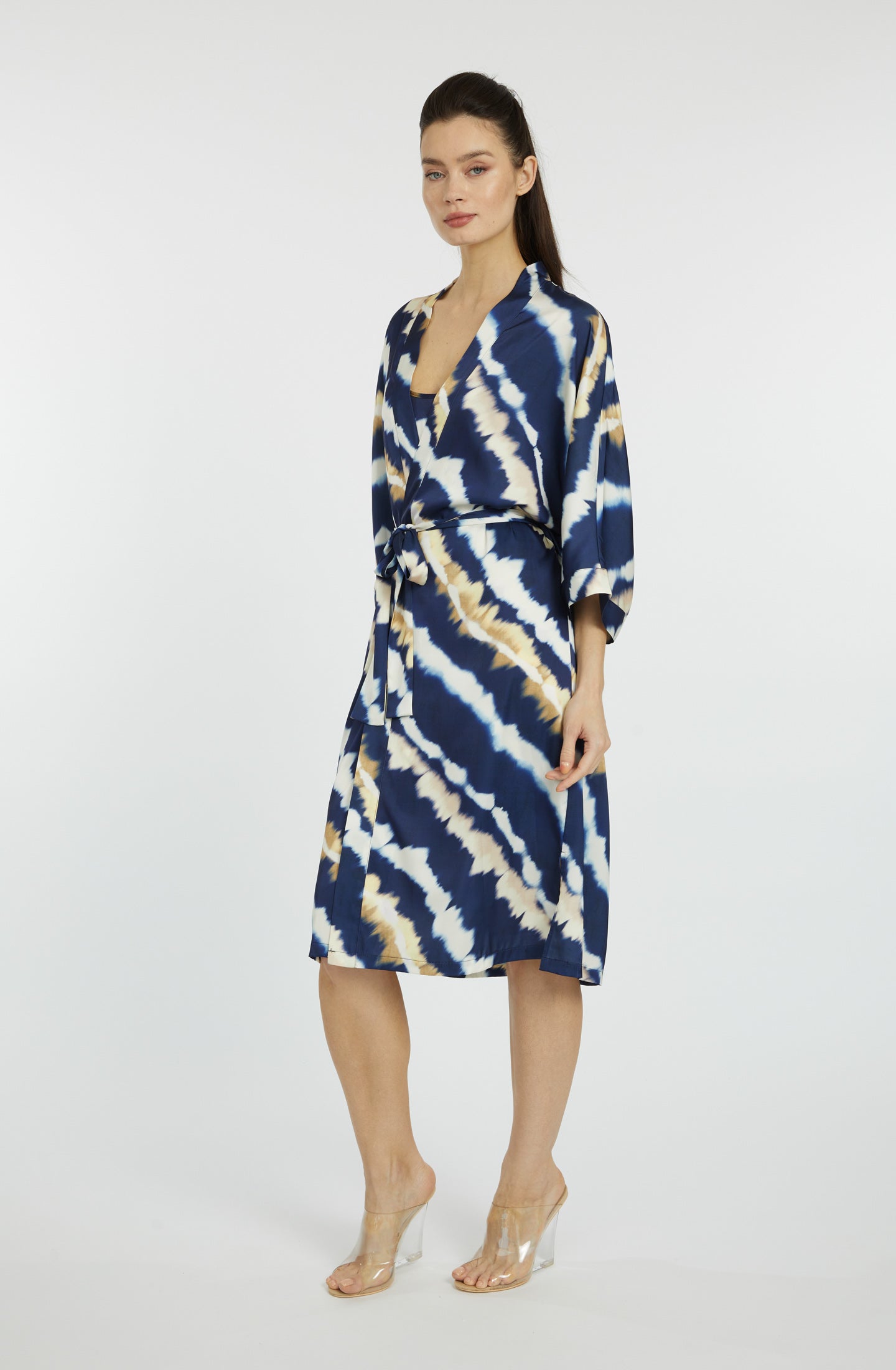 Mai Tai Moon Silky Kimono