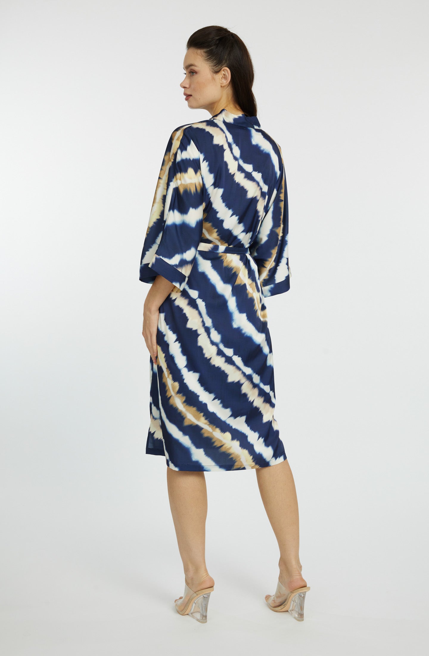 Mai Tai Moon Silky Kimono