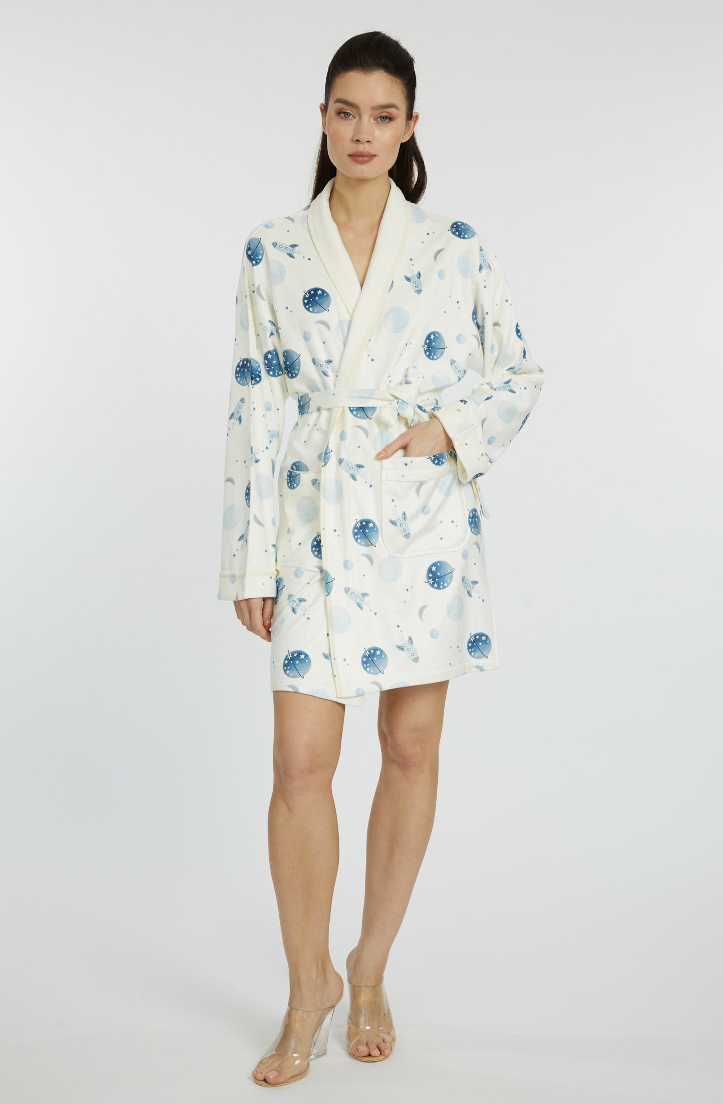 To The Moon & Back Short Robe