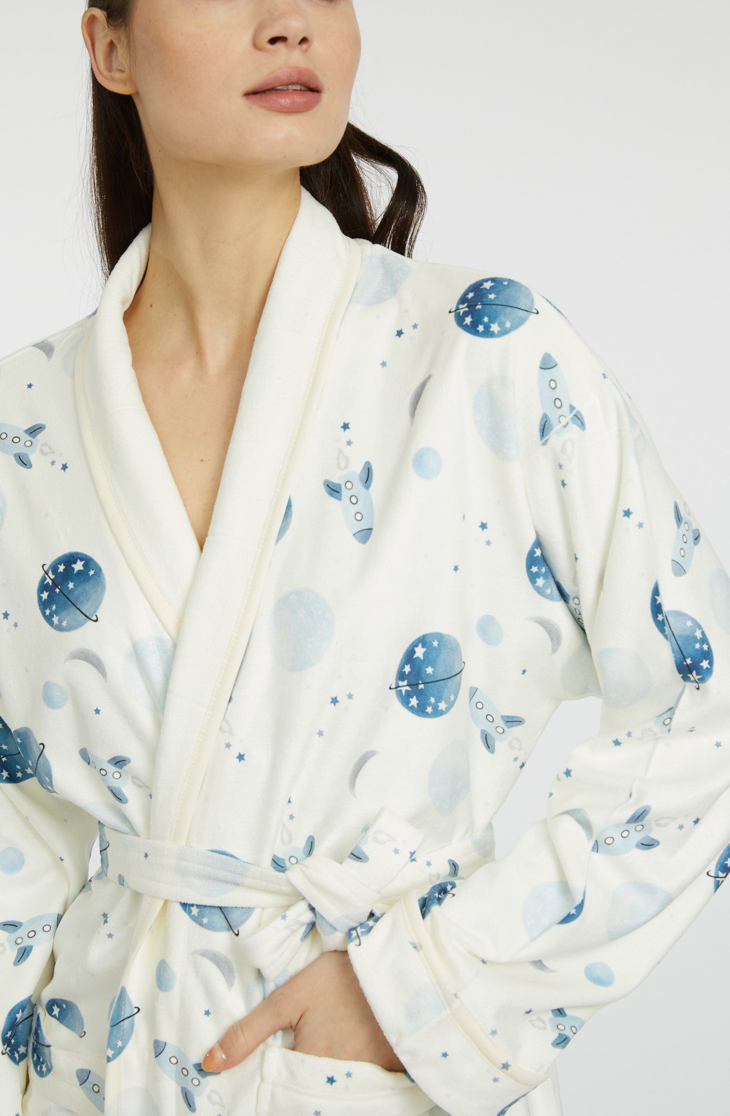 To The Moon & Back Short Robe