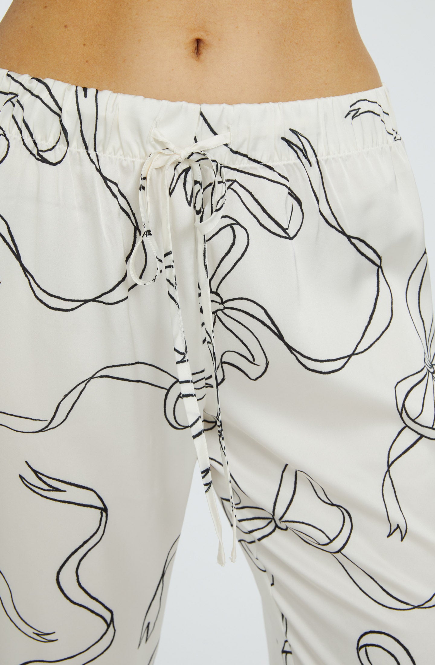 Bow White Long PJ Set