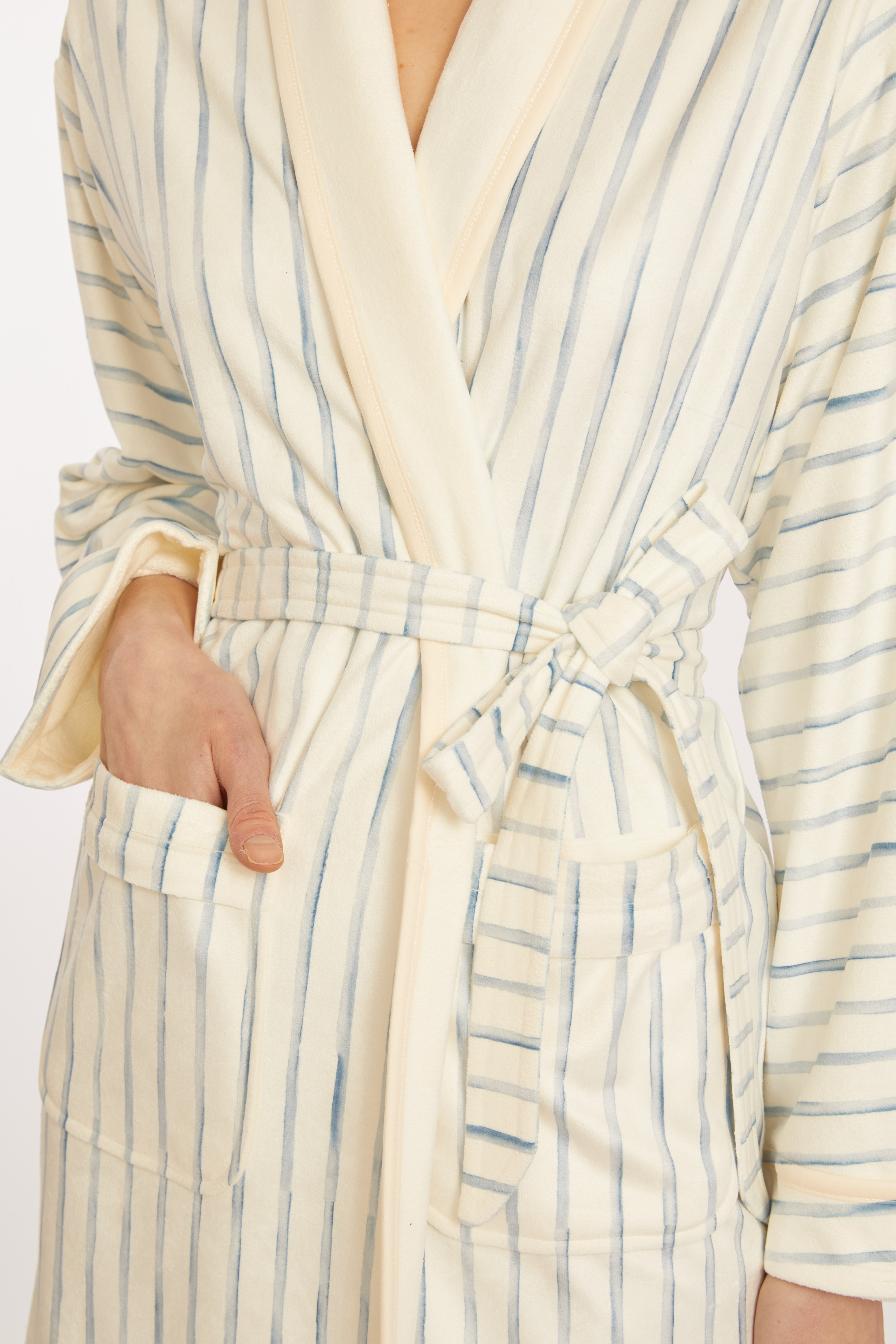 Watercolor Blue Stripe Short Robe