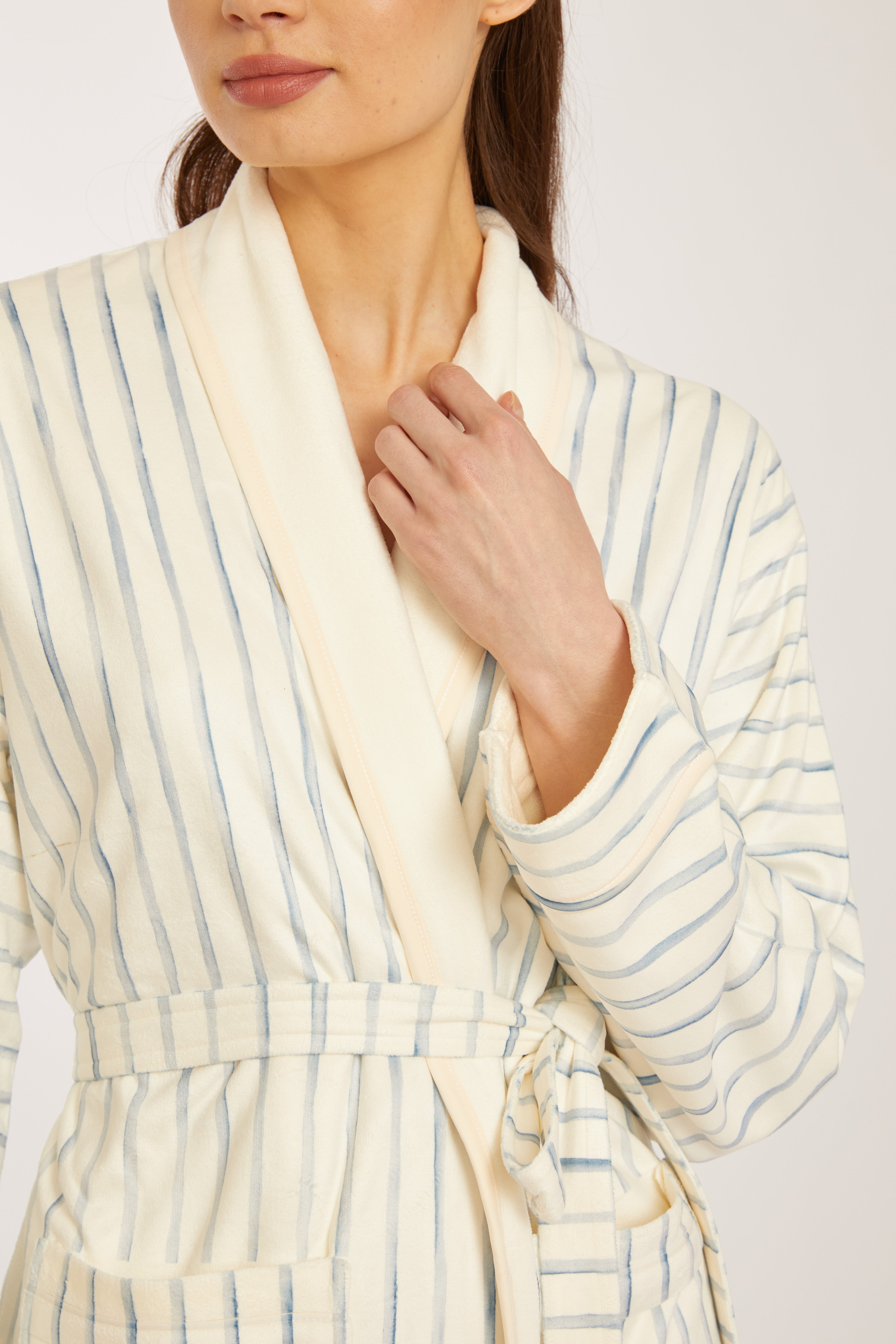 Watercolor Blue Stripe Short Robe