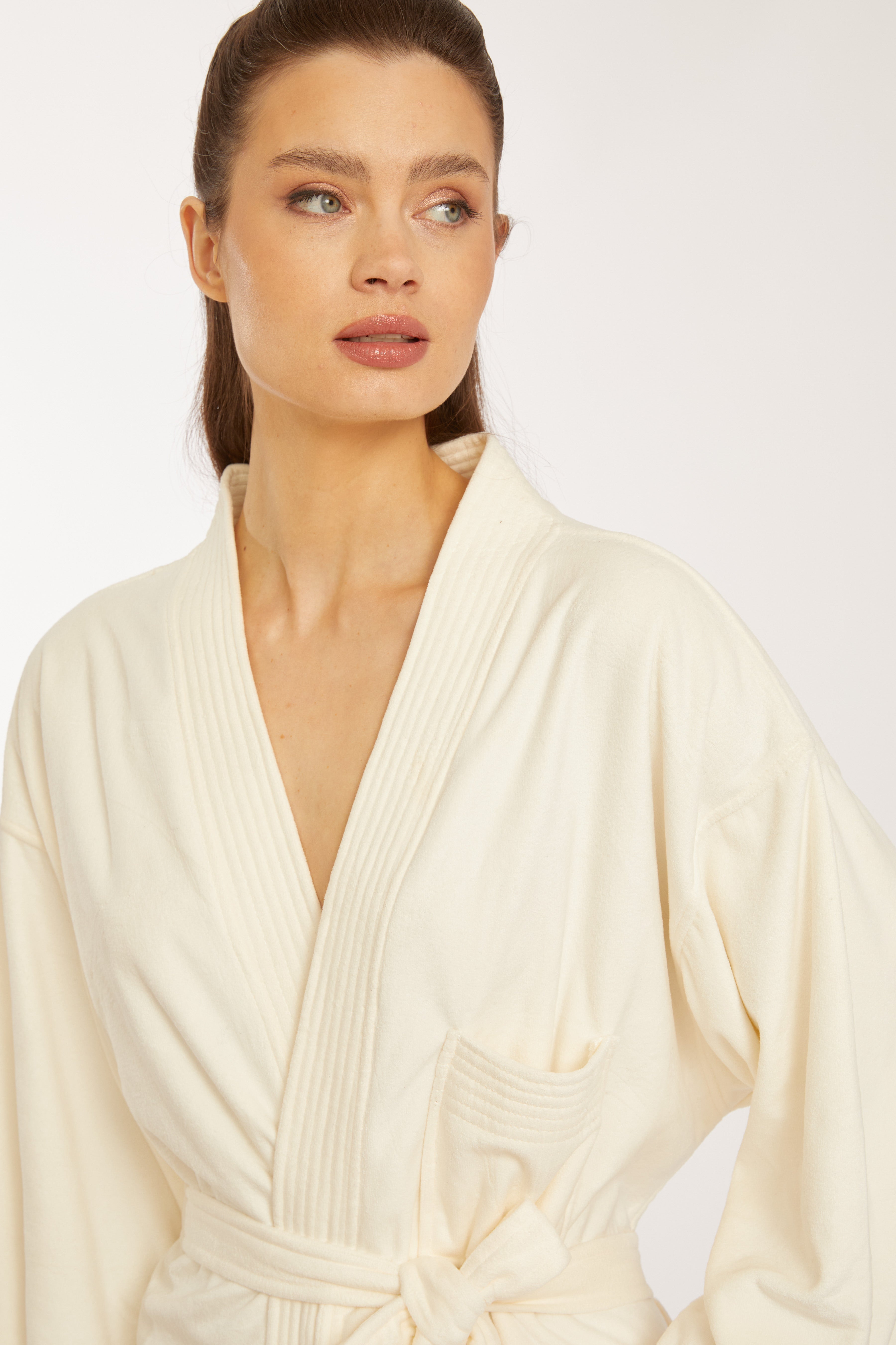 Je T'aime Cream Kimono Robe