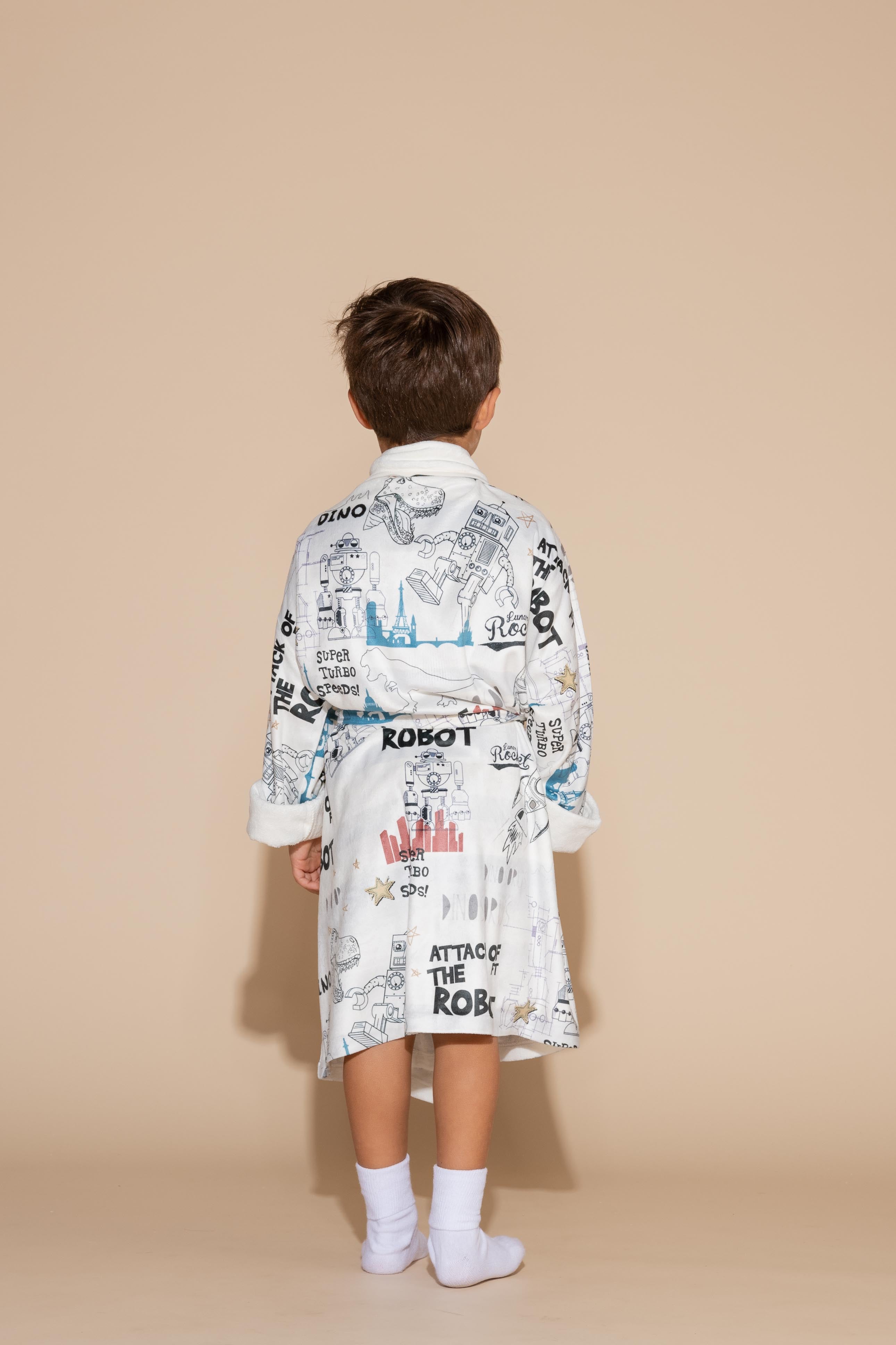 Robot Attacked Kids Robe