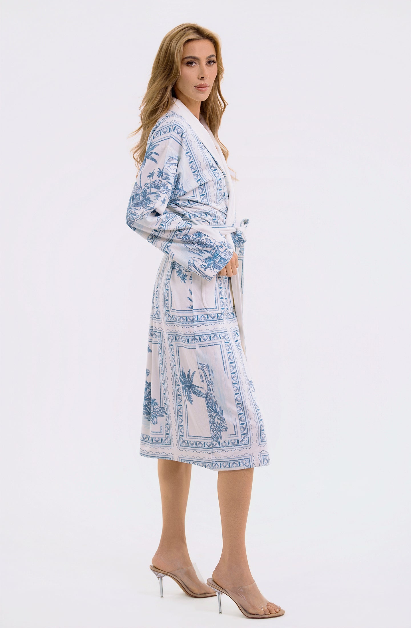 Bungalow Blue Long Robe | Luxury Blue Toile Spa Robe