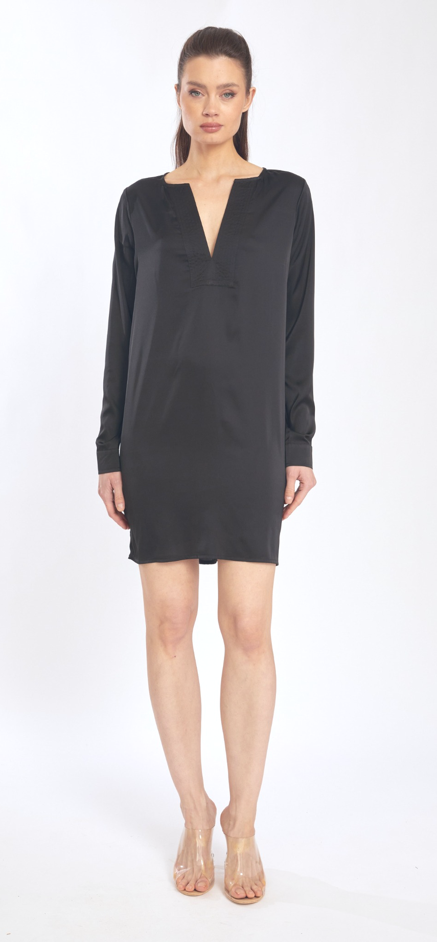 Noir Long Sleeve V-Neck Short Dress