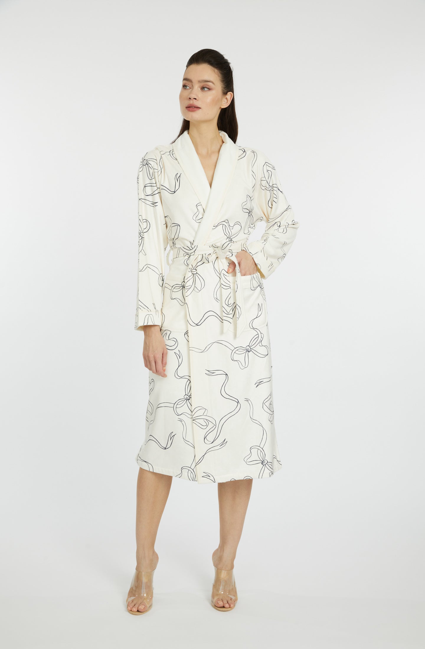 Bow White Long robe