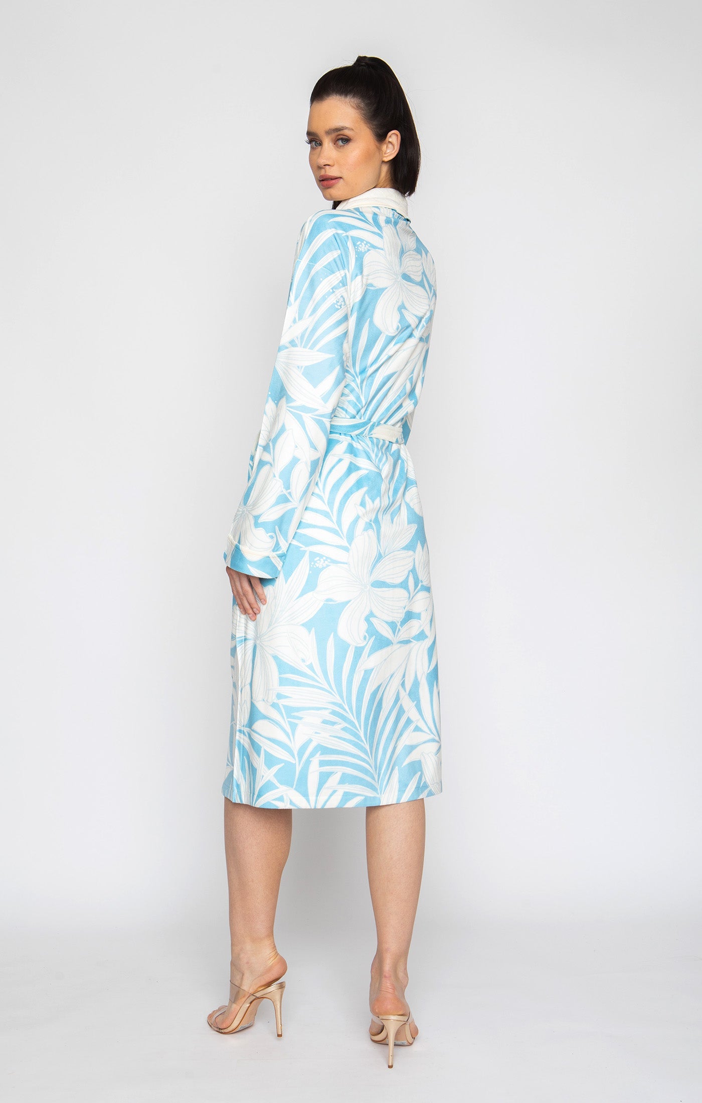 Blue Hawaii Long Robe Refreshing and Lightweight Lounge Robe Blue Hawaii Long Robe Refreshing and Lightweight Lounge Robe